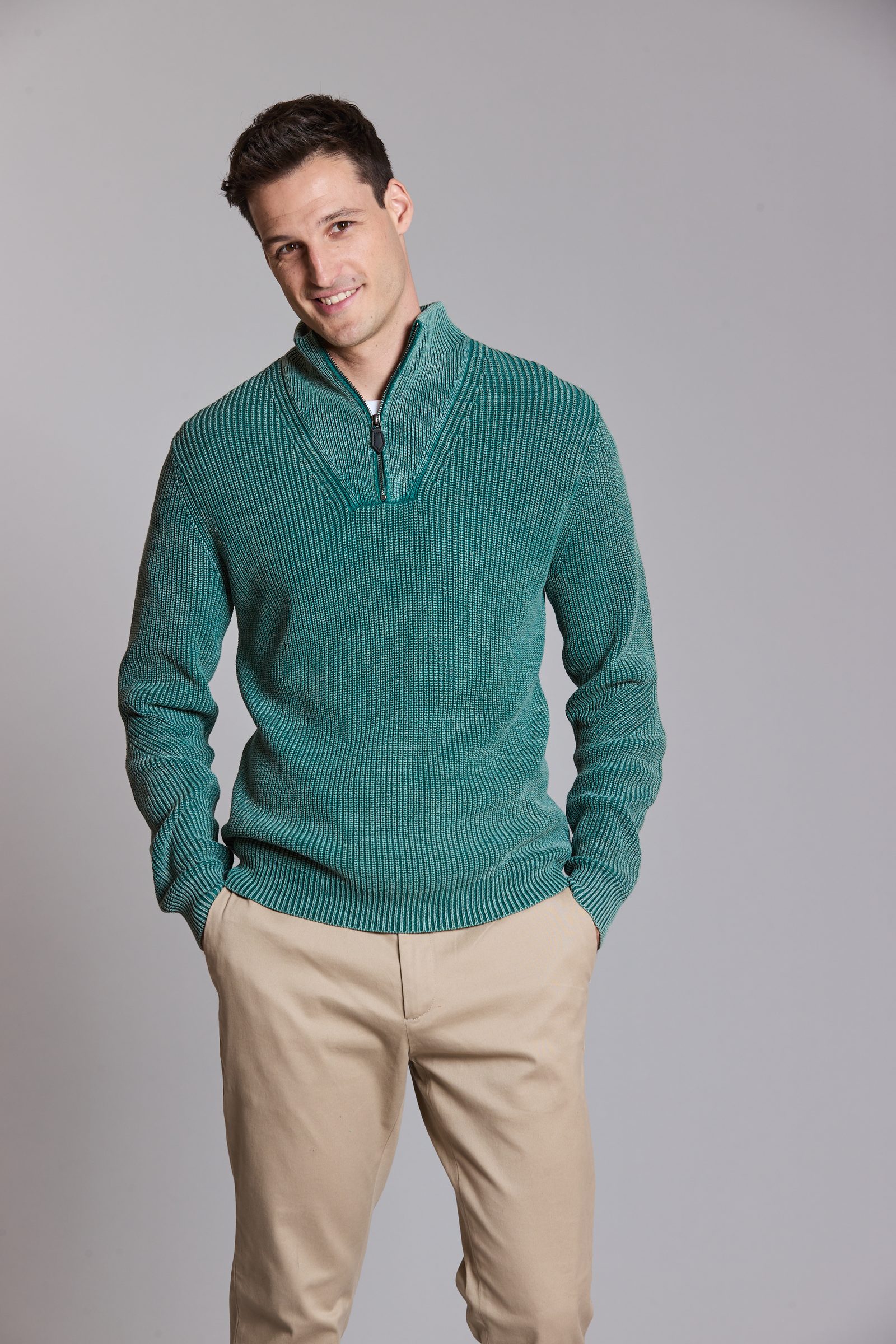 Tyler Böe - image 5