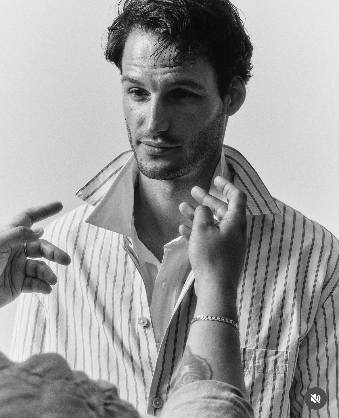 Esquire - image 3